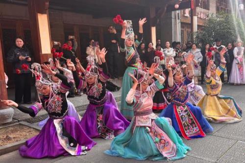 �㽭����������ֻ�����ʽ��Ļ