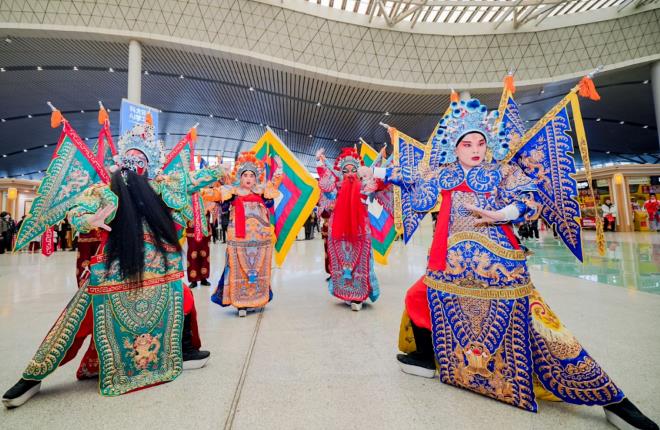 ��ɳ����վ�ٰ조������ĺ��ϡ�չ