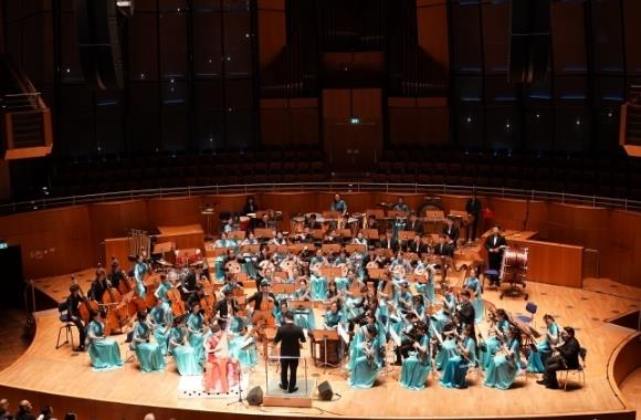 �й������������ֻ��ڶ�����������