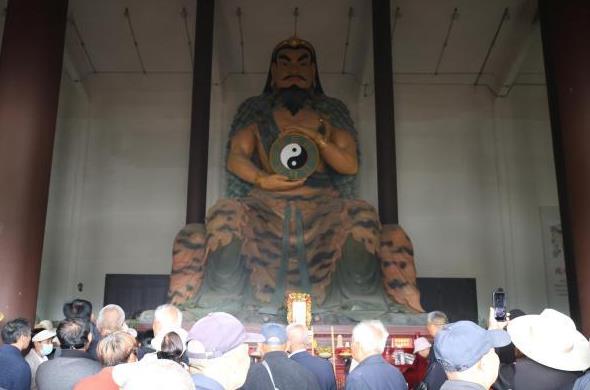 ɽ���޳Ǿ��б�����������Ů活