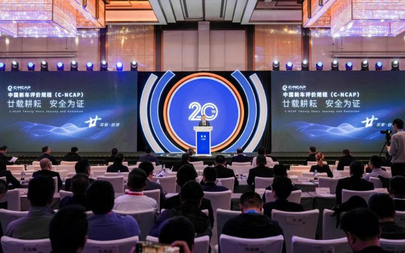�����������´����C-NCAP��ʮ��������